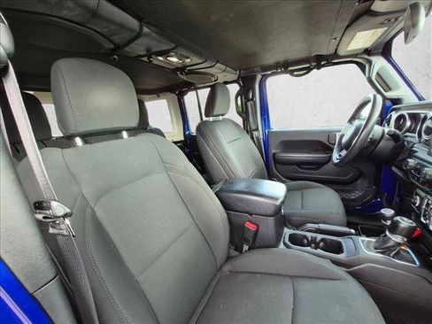 Used 2018 Jeep Wrangler Unlimited Sport S AWD/4WD image 16