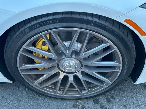 Certified 2022 Mercedes-Benz SL 63 AMG 4MATIC image 4