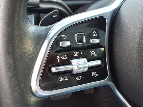Used 2020 Mercedes-Benz CLA 250 image 18