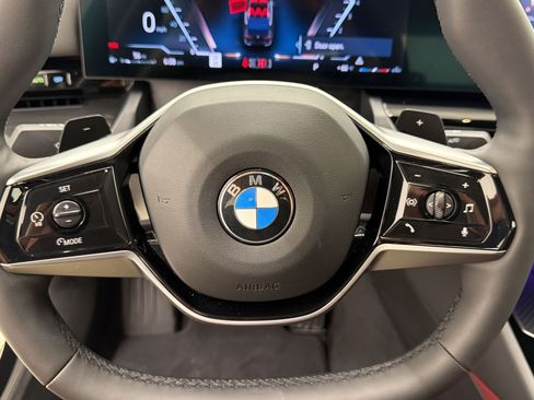 Used 2025 BMW 530i RWD image 16