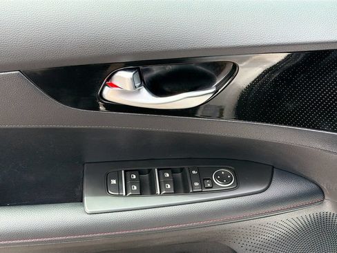 Used 2024 Kia Forte GT FWD image 18