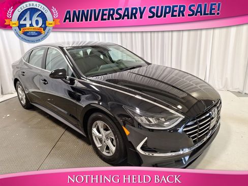 Used 2022 Hyundai Sonata SE image 1