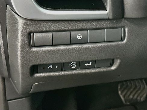 Used 2026 Nissan Rogue SL AWD/4WD image 17