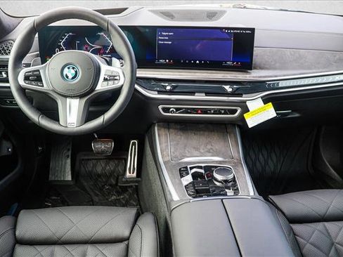 New 2026 BMW X5 xDrive50e w/ M Sport Package image 21