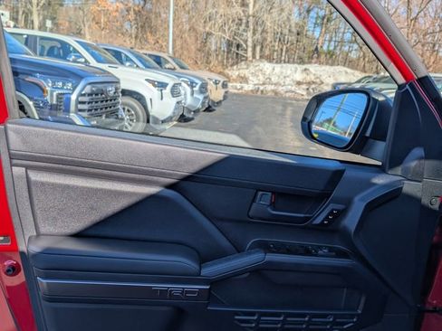 Certified 2025 Toyota 4Runner TRD Off-Road Premium w/ Tow Technology Package image 12