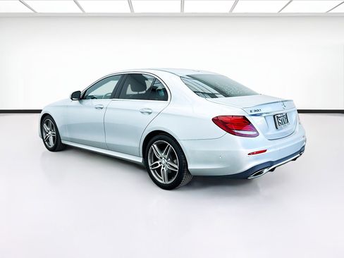 Used 2017 Mercedes-Benz E 300 image 6