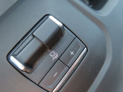 Certified 2025 GMC Sierra 3500 Denali w/ Denali Reserve Package image 40