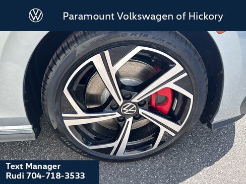 New 2026 Volkswagen GTI SE FWD image 10