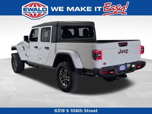 New 2026 Jeep Gladiator Mojave w/ Safety Group AWD/4WD image 22