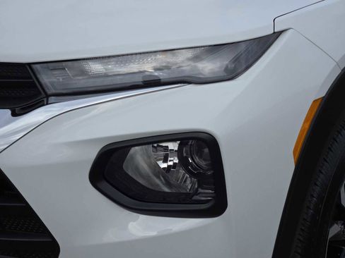 Used 2023 Chevrolet TrailBlazer LT image 10