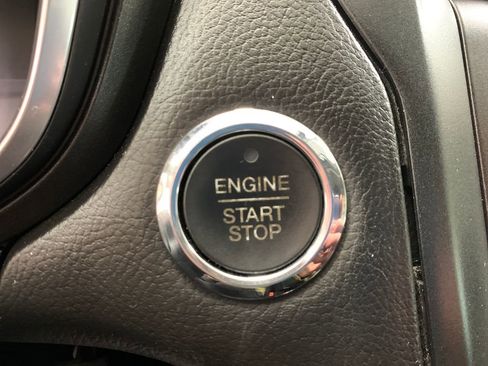 Used 2017 Ford Fusion Titanium image 15