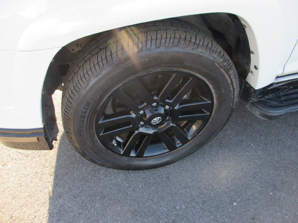 Used 2021 Toyota 4Runner Nightshade AWD/4WD image 14