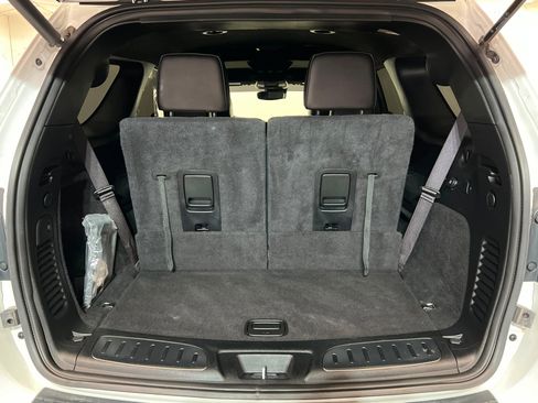 Used 2023 Dodge Durango R/T AWD/4WD image 23
