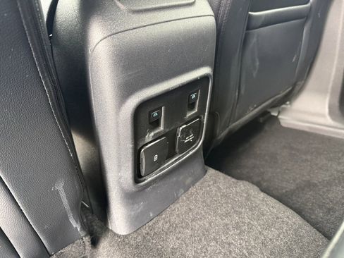 Used 2024 Ford Bronco Wildtrak image 25