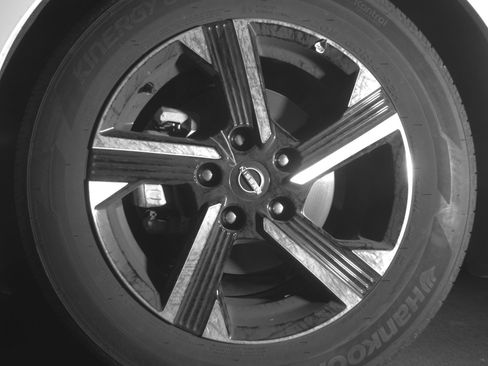 Used 2025 Nissan Sentra SV FWD image 12