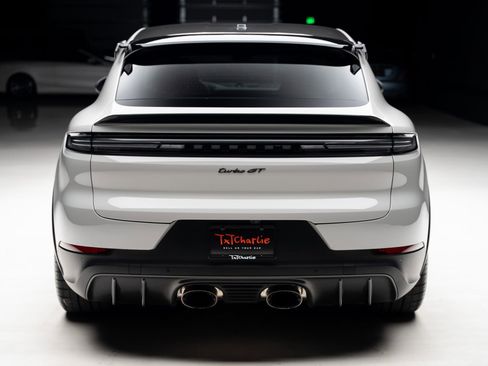 Used 2024 Porsche Cayenne Turbo GT image 25