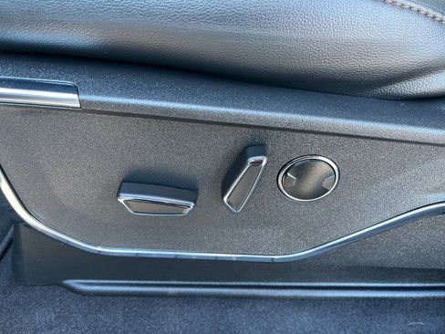 Used 2024 Ford F150 Lariat w/ Equipment Group 502A High image 13