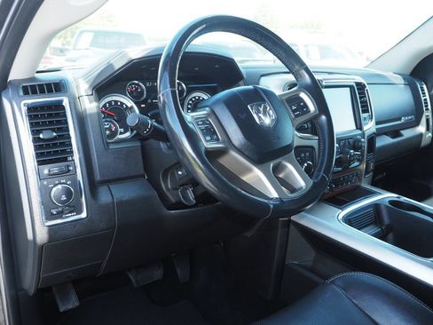 Used 2016 RAM 2500 Laramie AWD/4WD image 13