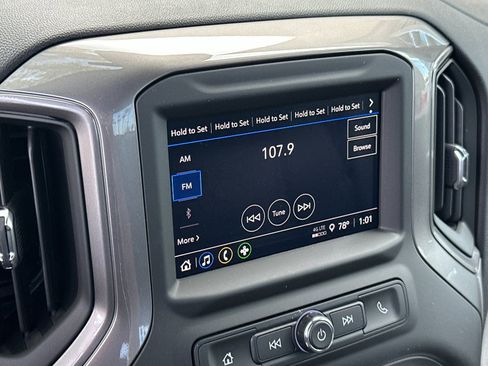 New 2025 GMC Sierra 2500 Pro w/ Convenience Package image 16