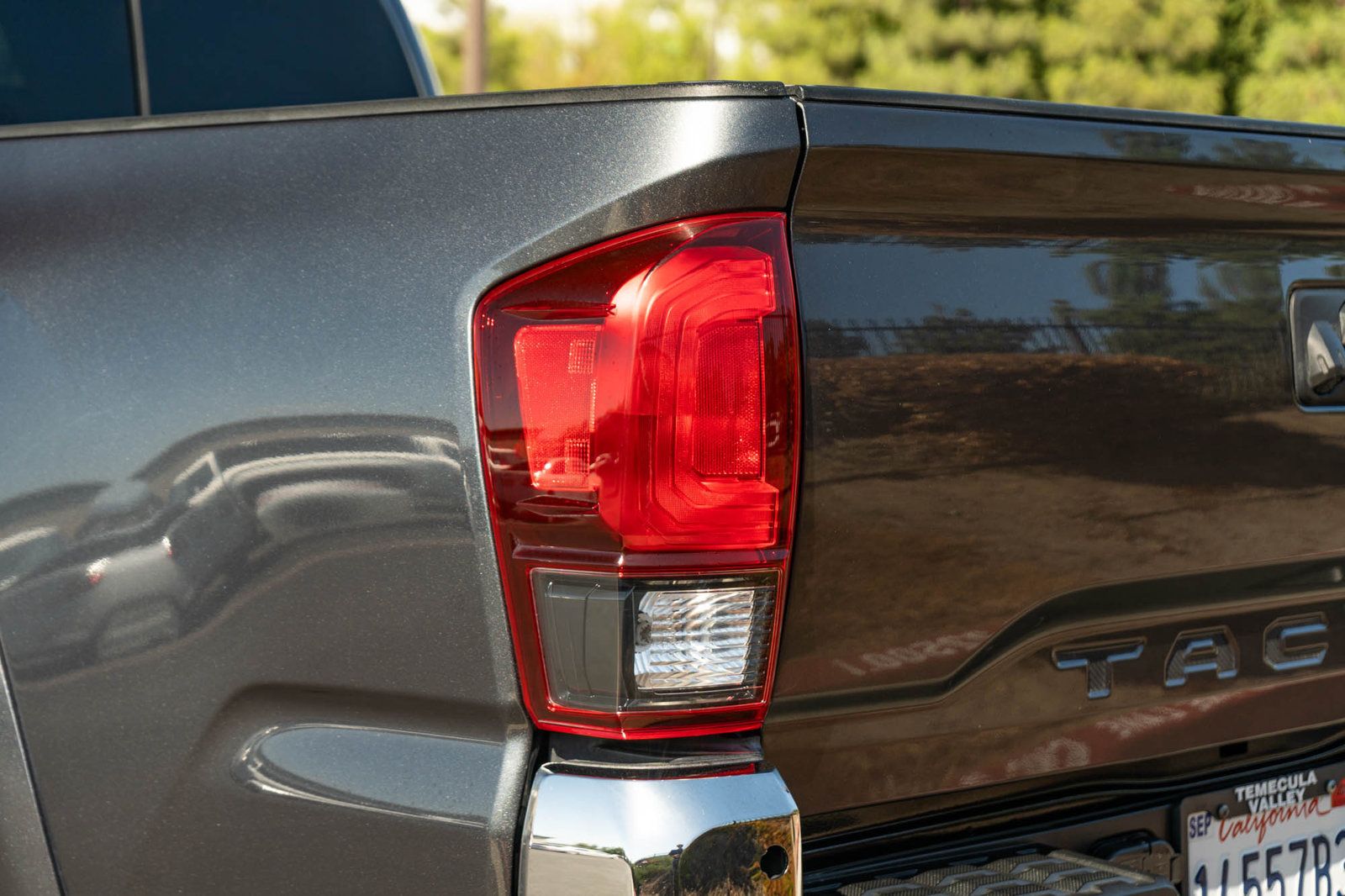 Used 2020 Toyota Tacoma SR5 RWD image 7