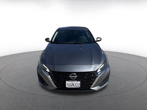 Used 2023 Nissan Altima 2.5 S image 4