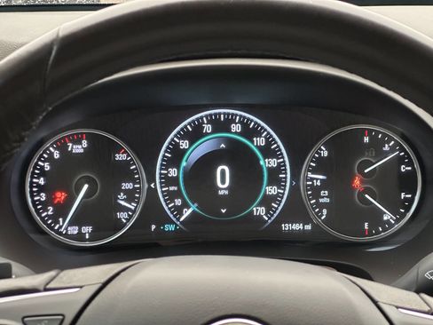 Used 2017 Buick LaCrosse Essence image 18