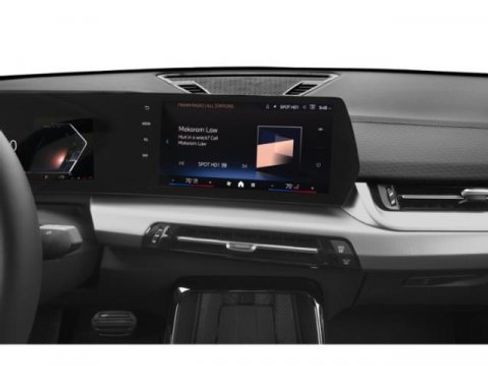 New 2026 BMW X2 xDrive28i w/ Technology Package AWD/4WD image 13