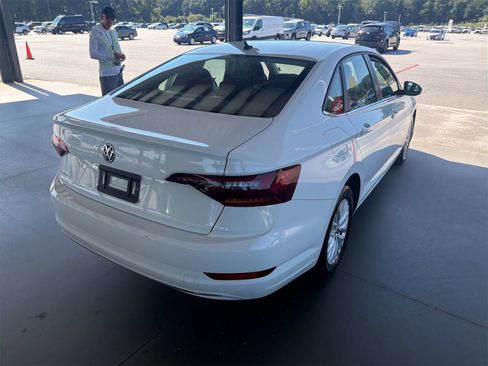 Used 2019 Volkswagen Jetta S w/ Driver Assistance Package FWD image 8