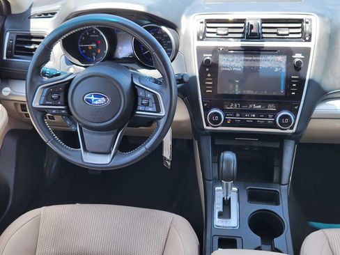 Used 2018 Subaru Outback 2.5i Premium AWD/4WD image 25