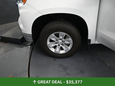 Used 2024 Chevrolet Silverado 1500 LT w/ Protection Package AWD/4WD image 14