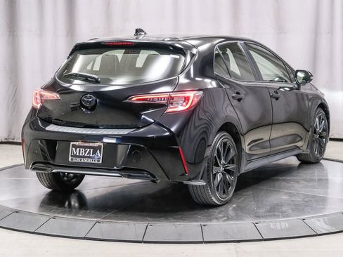 Used 2021 Toyota Corolla SE FWD image 4