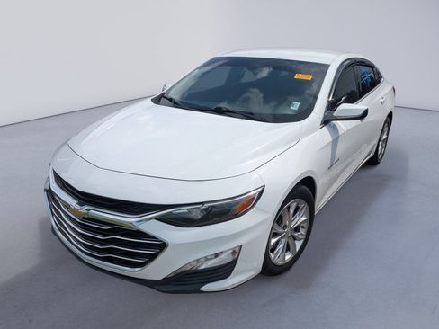 Used 2021 Chevrolet Malibu LT FWD image 5