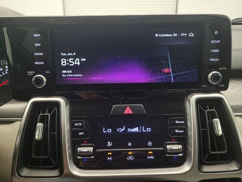 Used 2023 Kia Sorento S w/ Panoramic Sunroof Package FWD image 25