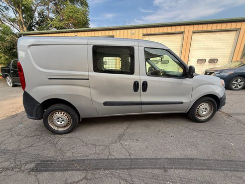 Used 2019 RAM ProMaster City Tradesman FWD image 2