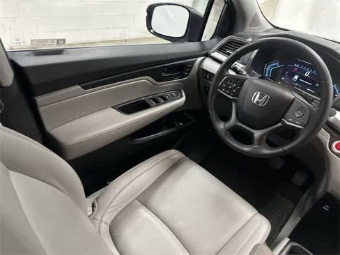 Certified 2024 Honda Odyssey EX-L image 12
