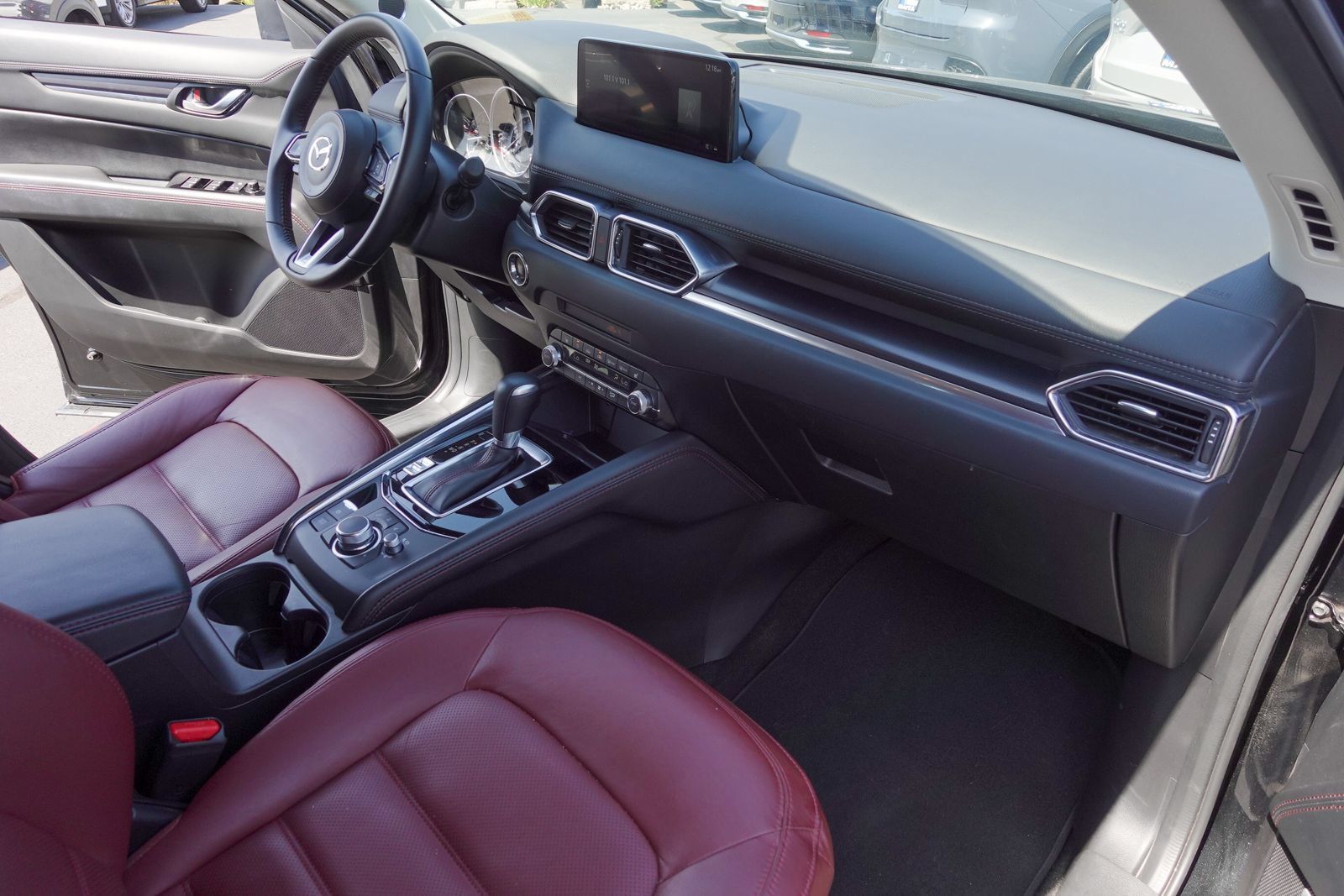 Certified 2025 MAZDA CX-5 Carbon Edition AWD/4WD image 13