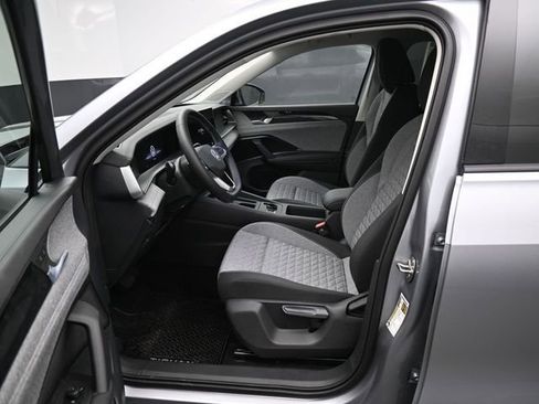 New 2026 Volkswagen Tiguan S image 9