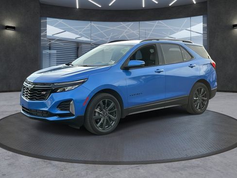Certified 2024 Chevrolet Equinox RS w/ RS Leather Package FWD image 2