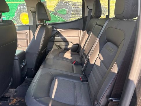 Used 2019 GMC Canyon All Terrain w/ Trailering Package AWD/4WD image 23