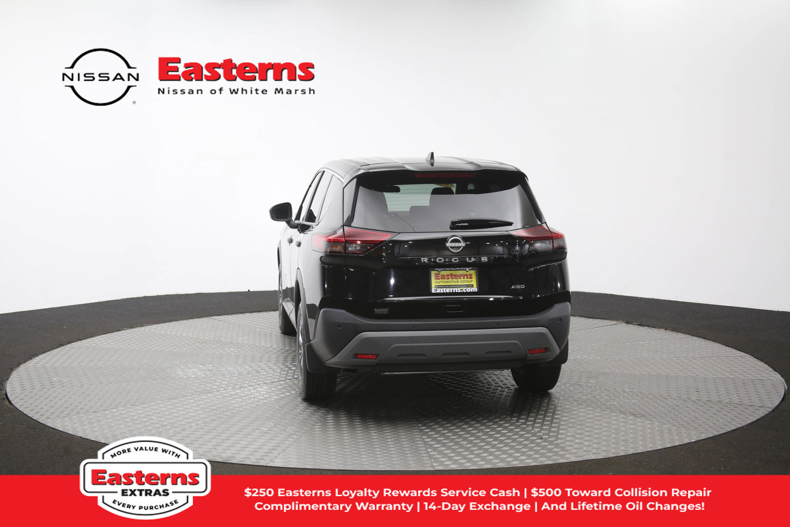 Used 2023 Nissan Rogue S AWD/4WD image 33