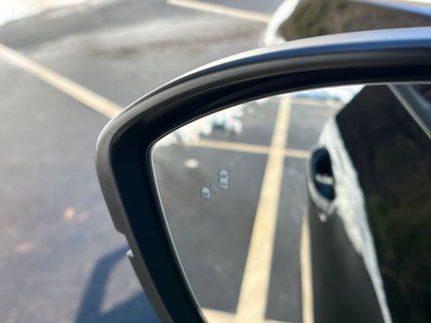 Used 2025 Nissan Murano SL image 27