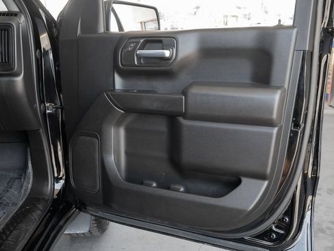 Used 2022 Chevrolet Silverado 1500 Custom RWD image 41