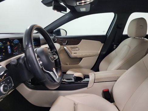 Used 2019 Mercedes-Benz A 220 4MATIC image 17