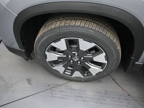 New 2026 Honda Pilot Touring image 43