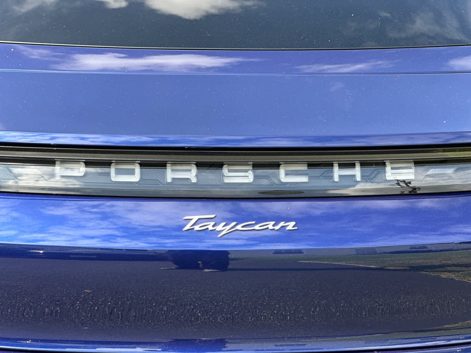 Certified 2024 Porsche Taycan RWD image 31