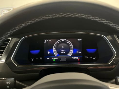 Certified 2023 Volkswagen Tiguan SE R-Line image 3