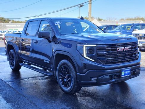 Used 2023 GMC Sierra 1500 Elevation image 7
