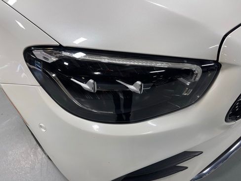 Used 2022 Mercedes-Benz E 350 4MATIC Sedan image 10