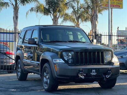 Used 2011 Jeep Liberty Renegade w/ Navigation Convenience Group