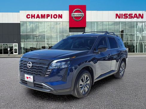 New 2026 Nissan Pathfinder SV FWD image 3